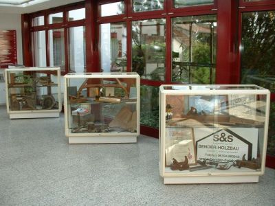 Ausstellung historischen Handwerkszeugs im Rathaus